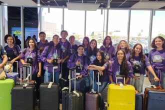 Estudantes de MT retornam de intercâmbio na Inglaterra e relatam aprendizados; portas vão se abrir na minha vida, afirma aluna