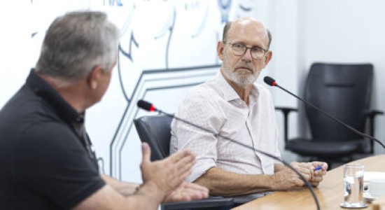 Comissão aprova projeto de incentivo à agricultura familiar e avalia execução de emendas parlamentares