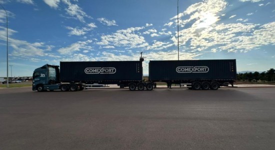 Maior da América Latina primeiras peças da roda-gigante do Parque Novo Mato Grosso chegam a Cuiabá