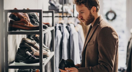 Consumo em queda cuiabanos ficam mais cautelosos com gastos em 2025