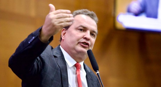 Com emendas de Max Russi, nova Lei dos Consignados é aprovada e mira mais proteção ao servidor em Mato Grosso