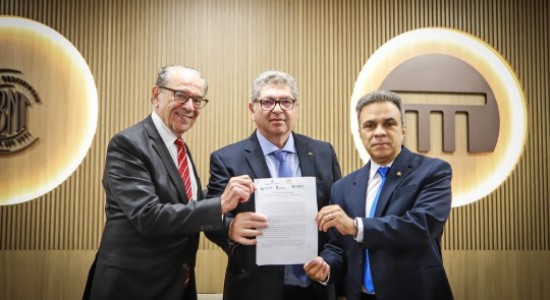 TCE-MT lidera pacto nacional por avanços da saúde digital no SUS