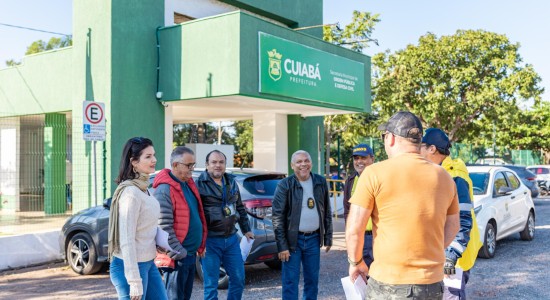 Prefeitura de Cuiabá notifica ferros-velhos e reforça ações integradas