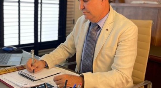 Dr. Ocimar Carneiro de Campos PRECATÓRIOS SOLUÇÃO OU ARMADILHA FISCAL O QUE EMPRESÁRIOS PRECISAM SABER ANTES DE USAR CRÉDITOS EM DÍVIDAS COM A UNIÃO