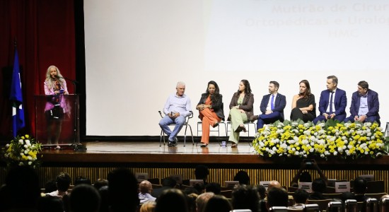 Com apoio do Judiciário e Legislativo, prefeitura intensifica cirurgias e reduz fila de espera no HMC