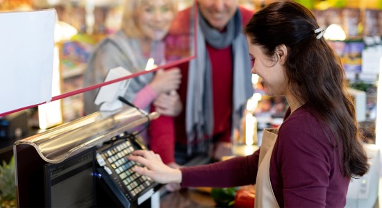 Cesta básica segue em queda e atinge valor mais baixo em cinco meses