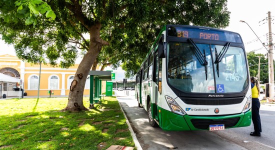 Passageiros de Cuiabá são reembolsados após cobrança no domingo