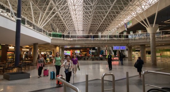 Aeroportos batem recorde e registram 73 milhões de passageiros de janeiro a julho