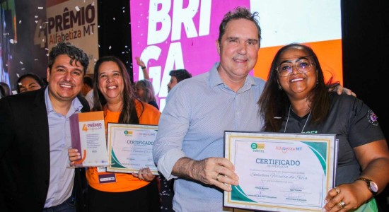 Alfabetiza MT premia 12 escolas de Várzea Grande em evento inédito no Fiotão