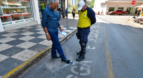 Decreto cria auditoria para analisar contrato do estacionamento rotativo