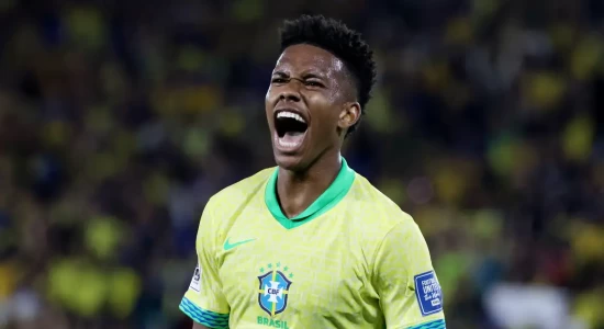 Brasil joga bem no Maracanã e derrota Chile pelas Eliminatórias