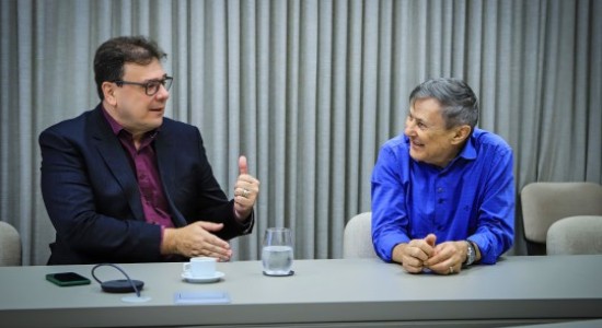 Conselheiro do TCE-RS conhece estrutura e funcionamento da Escola Superior de Contas do TCE-MT