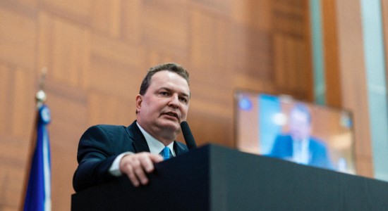 Todo respeito, dignidade e valorização aos idosos