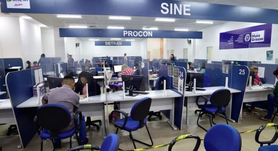 Sine Estadual disponibiliza mais de 2,4 mil vagas de trabalho nesta semana