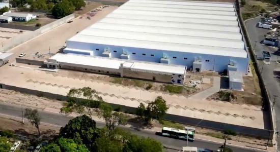 Construção do novo Centro Logístico de Abastecimento e Distribuição de medicamentos chega a 92% de conclusão