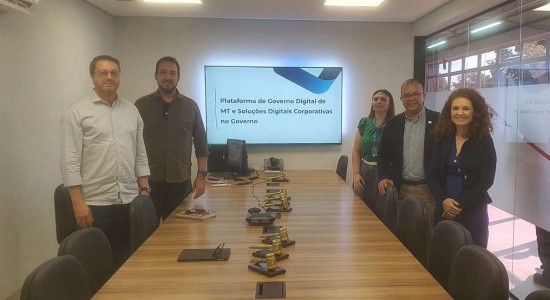 Várzea Grande busca por soluções digitais junto ao governo do Estado