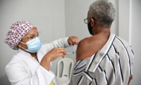 Prefeitura abre novo polo de vacinação na próxima quinta-feira (09)Polo funcionará no auditório da UNIC Beira Rio