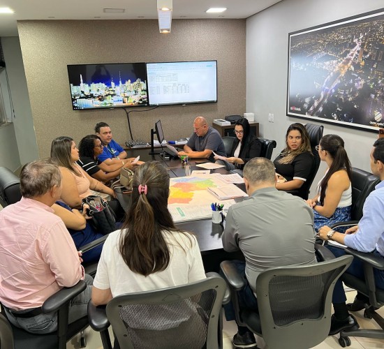 Alunos de Cuiabá Terão Café da Manhã e Alimentação Reforçada Garantidos pelo Prefeito
