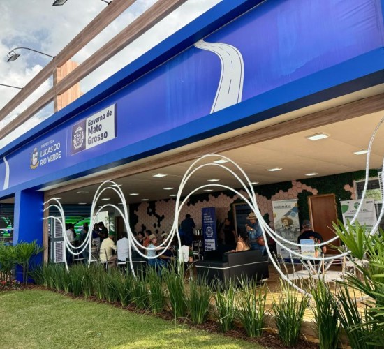 Desenvolve MT leva informações sobre linhas de crédito para pequenos produtores durante Show Safra