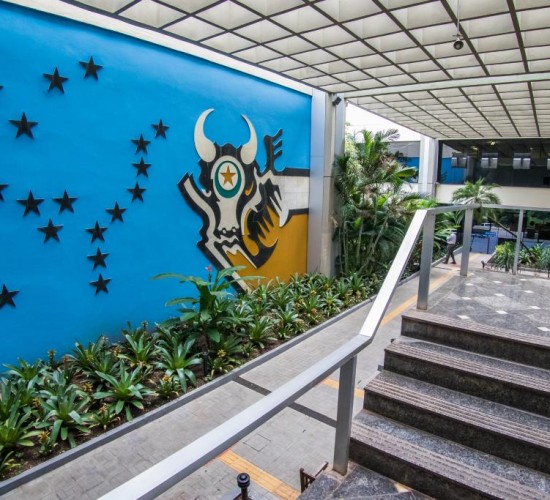 Governo de MT assina decreto que prorroga incentivos fiscais para o comércio em MT
