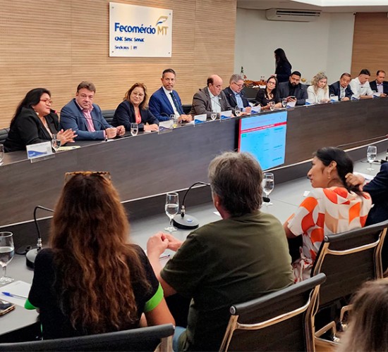 Embaixador do Peru no Brasil visita Mato Grosso para estreitar laços comerciais entre países sul-americanos