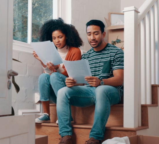 Cuiabá registra leve aumento no número de famílias com dívidas em abril
