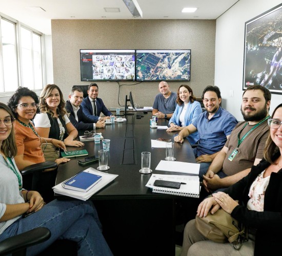 Prefeitura vai ampliar apoio e viabilizar sede para catadores do antigo lixão