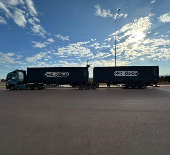 Maior da América Latina primeiras peças da roda-gigante do Parque Novo Mato Grosso chegam a Cuiabá