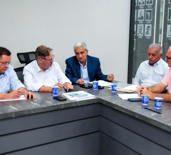 Deputado Botelho intermedia ações para o avanço no programa estadual “Fila Zero na Cirurgia”