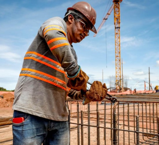 vMT gerou mais de 30,2 mil novos empregos no primeiro quadrimestre de 2025, aponta Caged