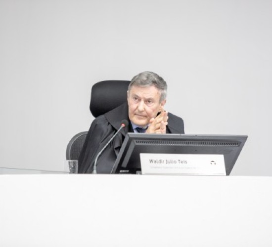 TCE-MT aponta legalidade de contratação direta de advocacia para recuperar créditos públicos