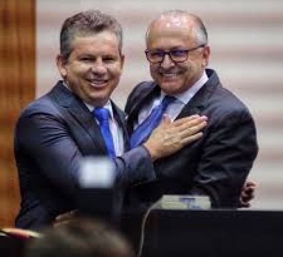 Mauro Mendes viaja para Portugal e Pivetta assume o governo na próxima segunda