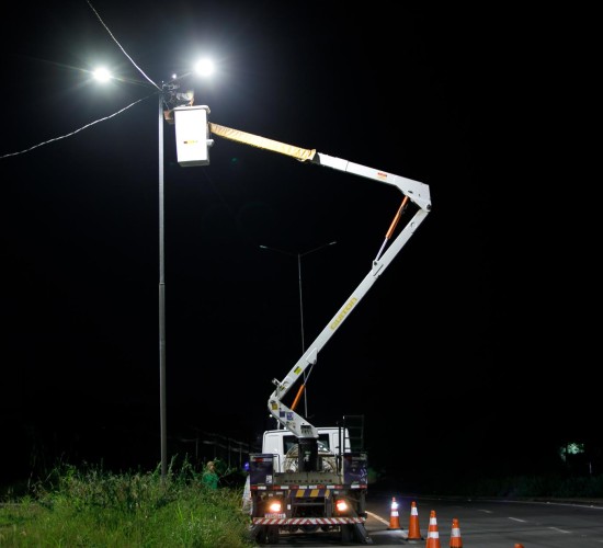 Limpurb inicia grande operação de manutenção da iluminação pública pela região Sul