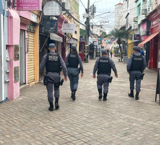 Nunca me senti tão segura no Centro de Cuiabá, diz comerciante sobre o reforço do policiamento