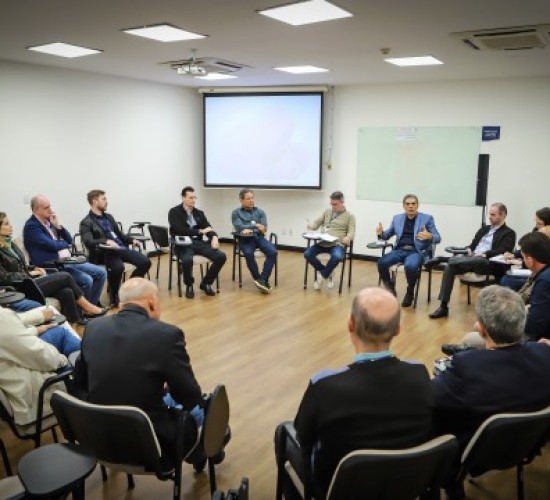 TCE-MT discute novo modelo de avaliação com foco em metas e resultados