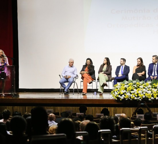 Com apoio do Judiciário e Legislativo, prefeitura intensifica cirurgias e reduz fila de espera no HMC