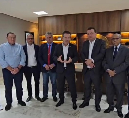 Governador anuncia ampliação dos investimentos para casas populares em MT