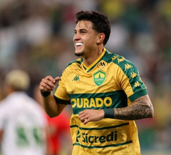 Cuiabá vence América-MG e encosta no G-4 da Série B