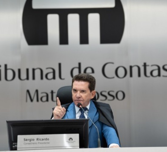 TCE determina suspensão de consignados por mais 120 dias e aprova normativa para proteger servidores