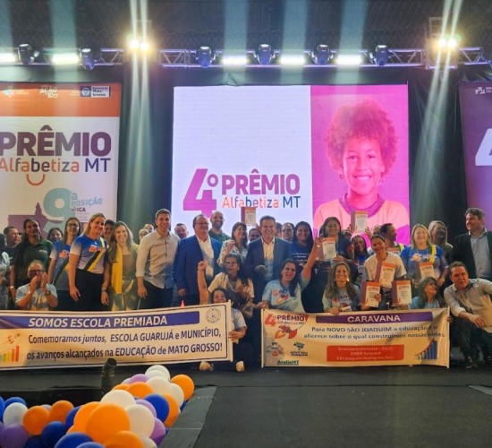 Governo premia 100 escolas da rede pública de MT com R$ 5 milhões na 4ª edição do Prêmio Alfabetiza MT
