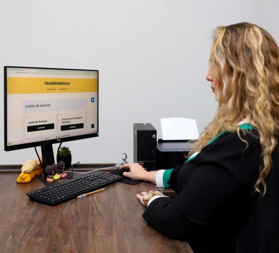 Várzea Grande salta em transparência e mira selo de excelência
