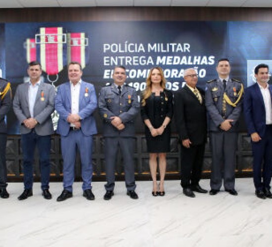 Max Russi é homenageado com Medalha dos 190 anos da PMMT