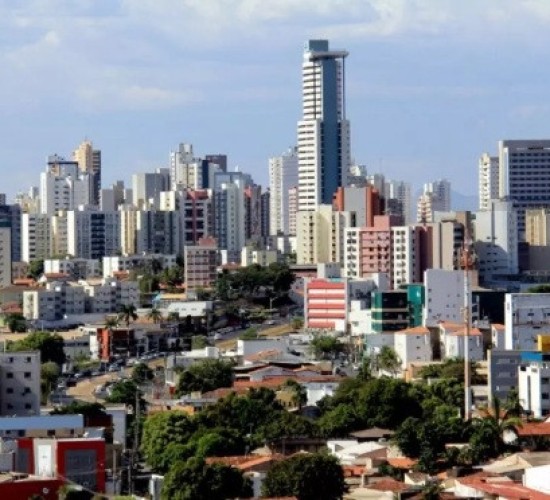 Cuiabá e mais de 50 cidades têm queda de até 20 graus na temperatura; umidade sobe a 80%
