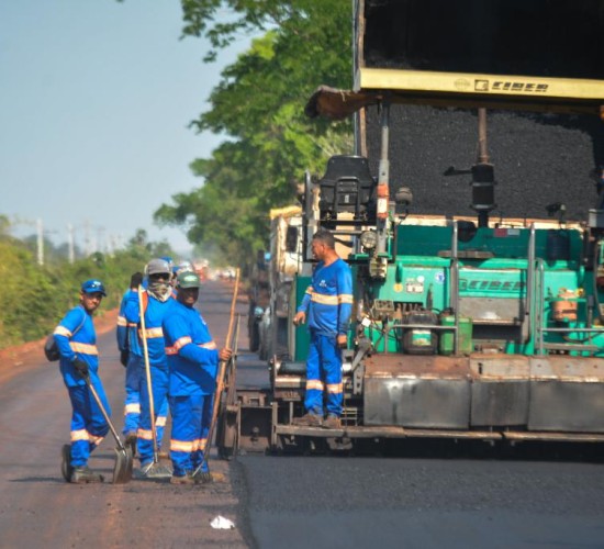Governo licita R$ 220 milhões em obras de infraestrutura em Mato Grosso