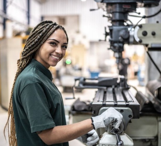 Desemprego cai a 5,6% no trimestre encerrado em julho, menor da série histórica iniciada em 2012