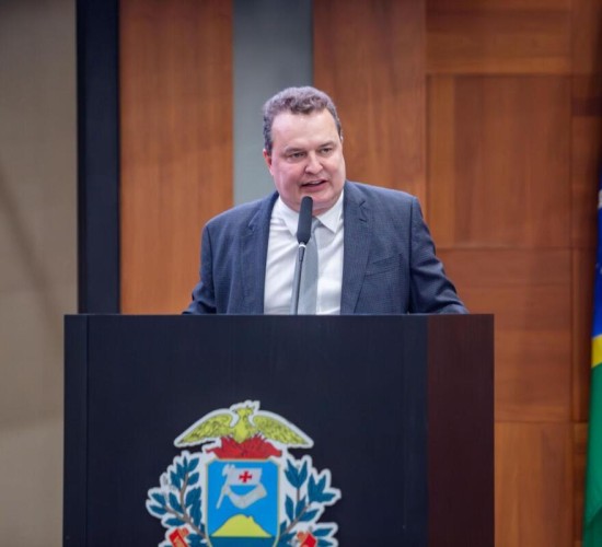 Max derruba veto que garante programa de prevenção à Endometriose