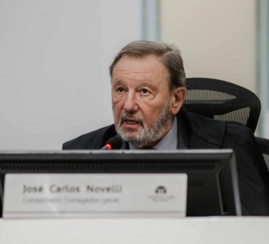 TCE-MT esclarece regras sobre participação de servidor em empresa privada