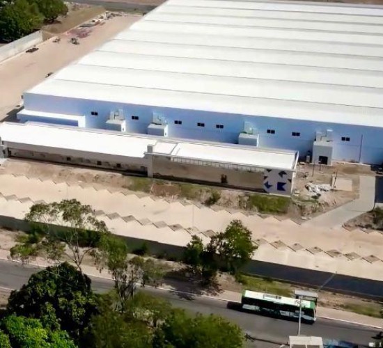 Construção do novo Centro Logístico de Abastecimento e Distribuição de medicamentos chega a 92% de conclusão