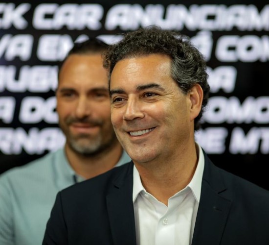 “Pista de autódromo do Parque Novo Mato Grosso é superior a várias da Europa”, afirma CEO responsável pela Stock Car no Brasil