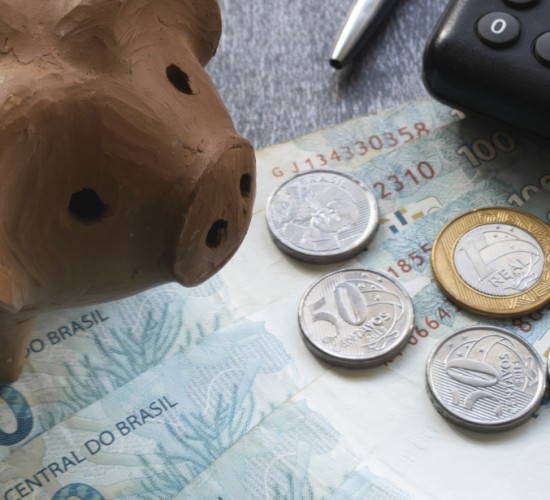 Esforço para controlar gastos faz cair endividamento das famílias em Cuiabá